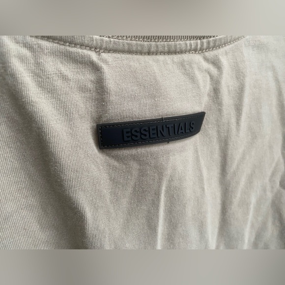 ESSENTIALS- long sleeve women’s XXS - Picture 3 of 3